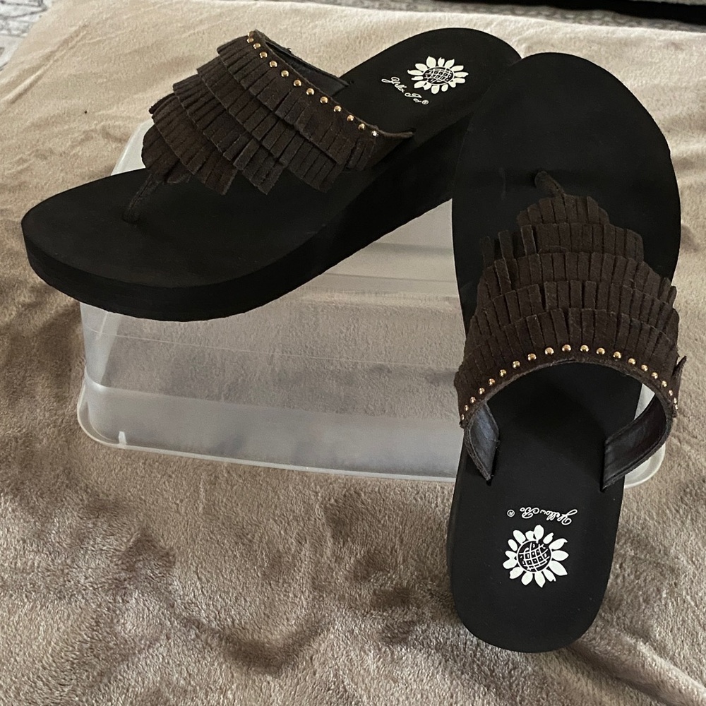 Yellow Box Black and Brown Fringe Sandals